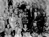 schoolfoto aaltje marie.jpg